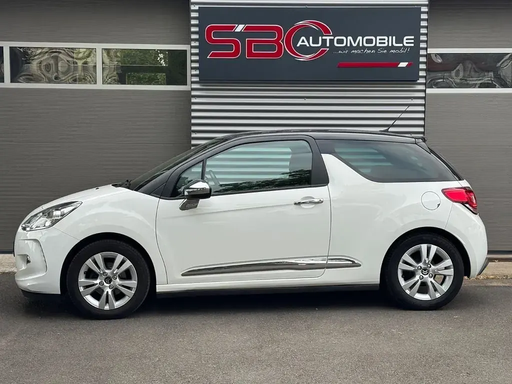 Gebraucht Citroën DS3 So Chic 82 PS (60 kW) 2013 Weiß Kleinwagen