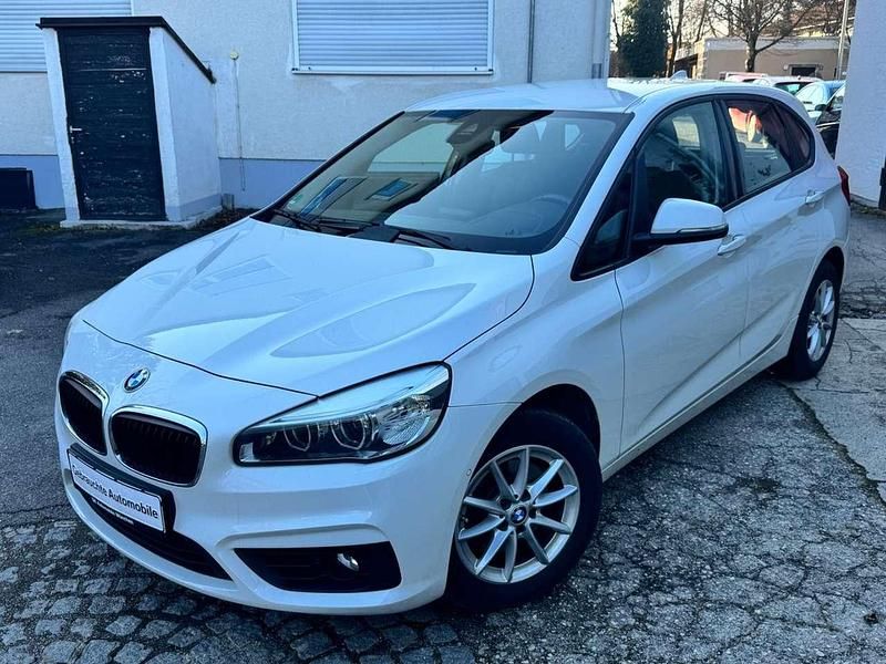 Gebraucht BMW 218 136 PS (100 kW) 2015 Alpinweiss iii Van / Kleinbus