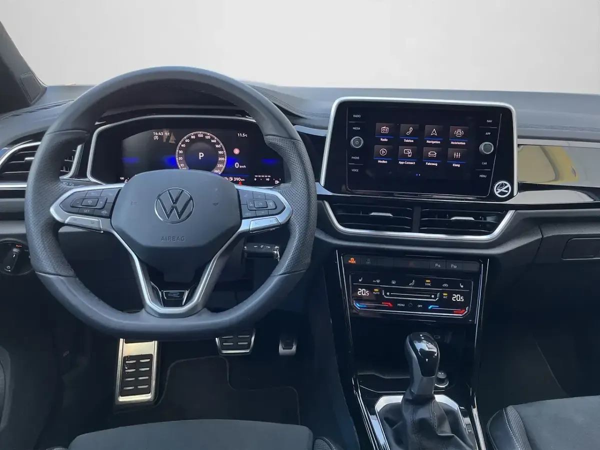Używany VW T-Roc 150 KM (110 kW) 2025 Biały SUV
