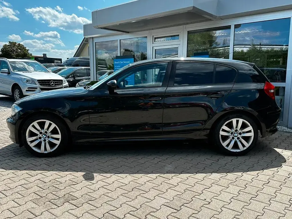 Gebraucht BMW 120 Sport Line 177 PS (130 kW) 2008 Schwarz Kleinwagen