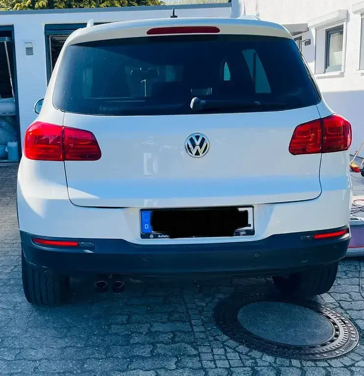 Gebraucht VW Tiguan Life 160 PS (117 kW) 2013 Weiß SUV