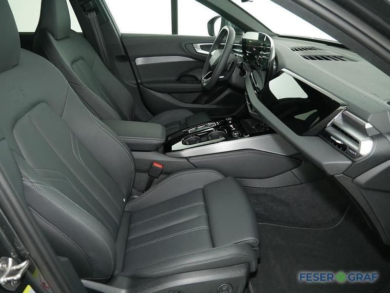 Gebraucht Audi A5 Ambiente 204 PS (150 kW) 2025 Daytonagrau perleffekt Kombi