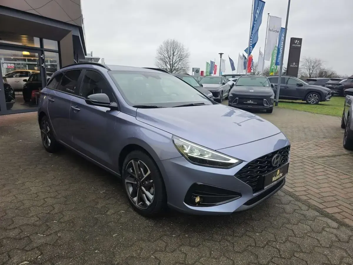 Gebraucht Hyundai i30 Advantage 101 PS (74 kW) 2025 Blau Kombi