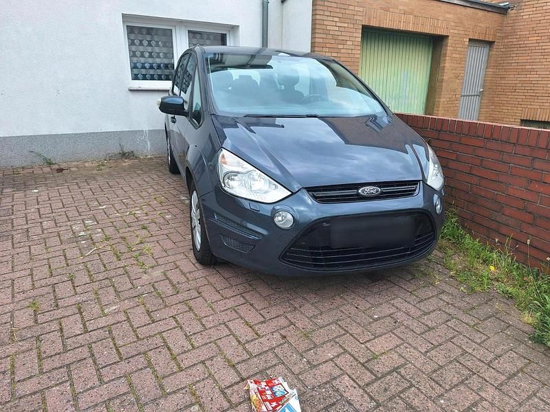 Second-hand Ford S-MAX S 140 CP (102 kW) 2011 Gri Monovolum