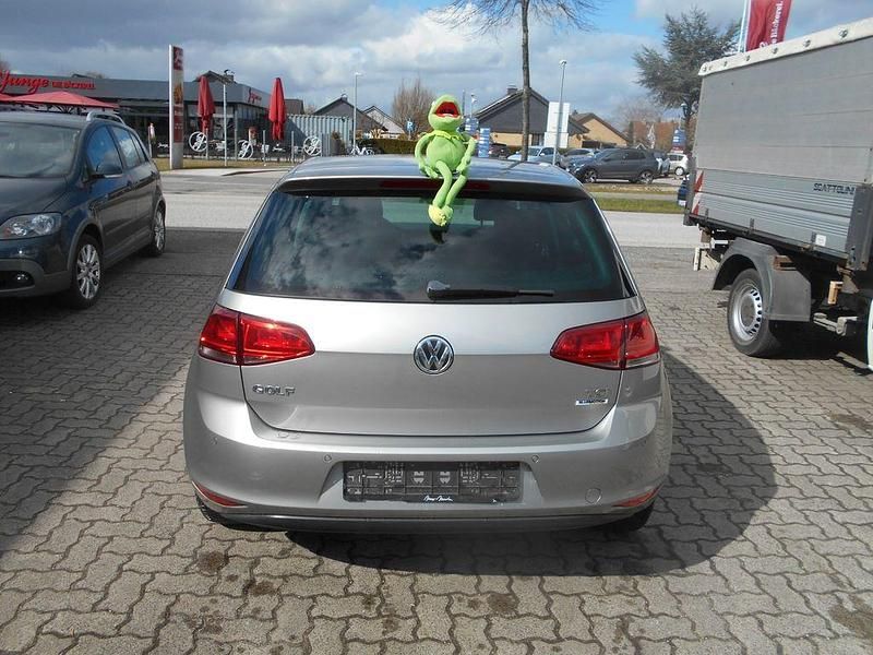 Gebraucht VW Golf VII 110 PS (80 kW) 2015 Silber Limousine