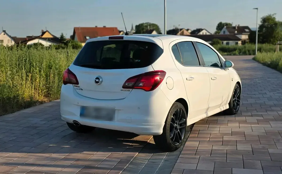 Gebraucht Opel Corsa OPC 95 PS (69 kW) 2015 Weiß Kleinwagen