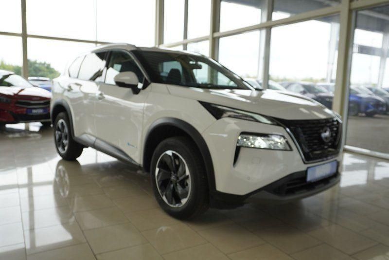 Solid weiß Neu 2024 Nissan X-Trail SUV | 35.810 € (Superpreis) - Bild 1/4