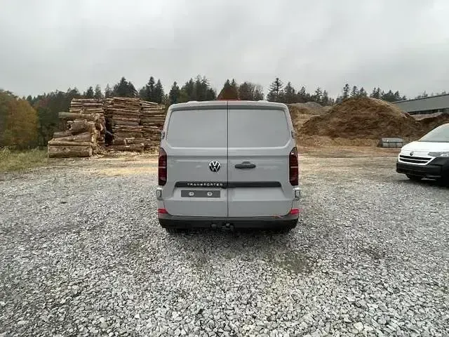 Nouă VW Transporter 2025 Gri Van