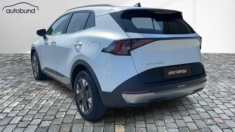 Neu Kia Sportage Gold 150 PS (110 kW) 2025 Weiss / deluxeweiss SUV
