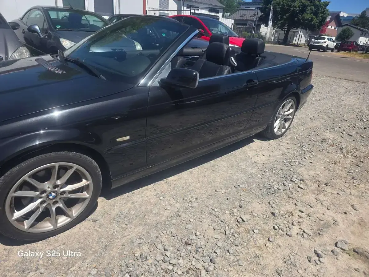 Gebraucht BMW 320 Cabriolet 170 PS (125 kW) 2002 Schwarz Cabrio
