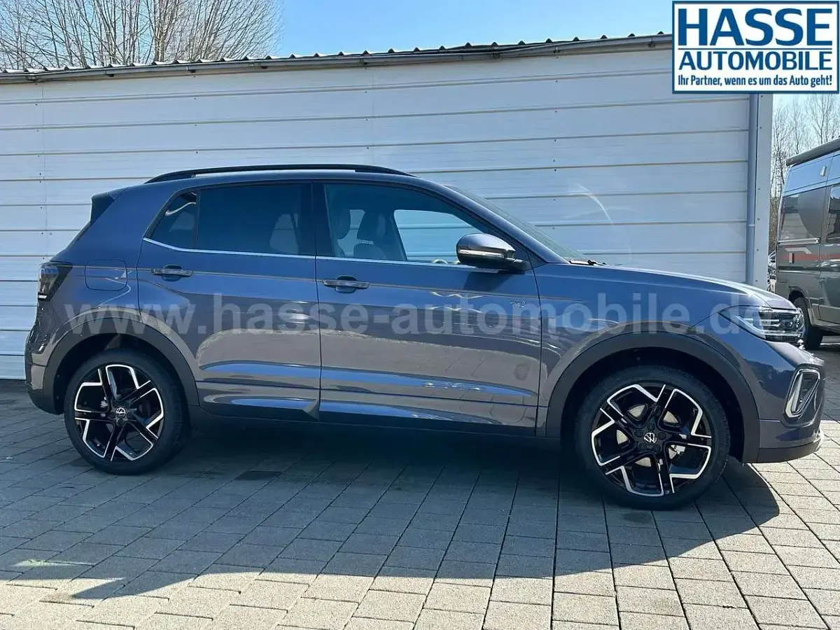 Neu VW T-Cross R-line 150 PS (110 kW) 2025 Rauchgrau metallic SUV