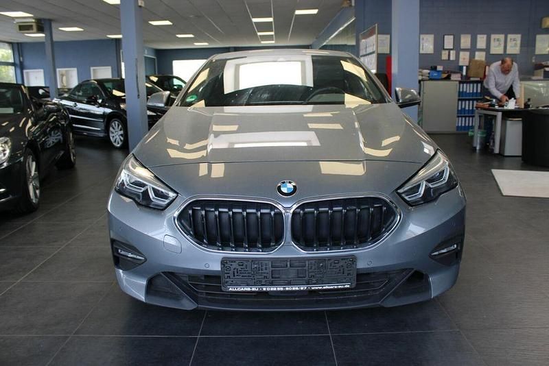 Gebraucht BMW 220 Advantage 178 PS (130 kW) 2024 Grau Coupé