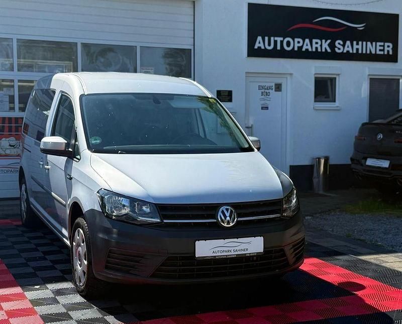 Silber Gebraucht 2018 VW Caddy Maxi Trendline Van / Kleinbus | 10.999 € (Superpreis) - Bild 1/4