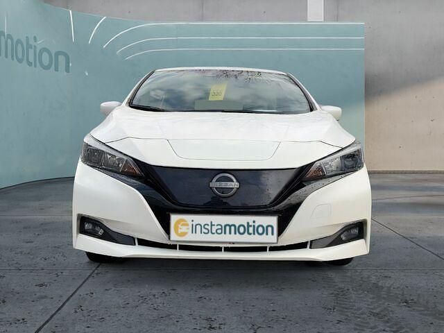 Gebraucht Nissan Leaf Acenta 89 kW (122 PS) 2022 Weiß Kleinwagen