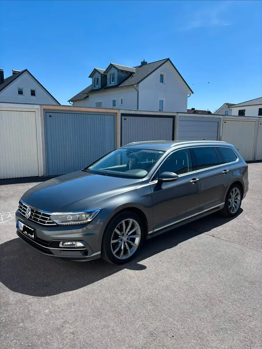 Gebraucht VW Passat R-line 198 PS (145 kW) 2016 Grau Kombi