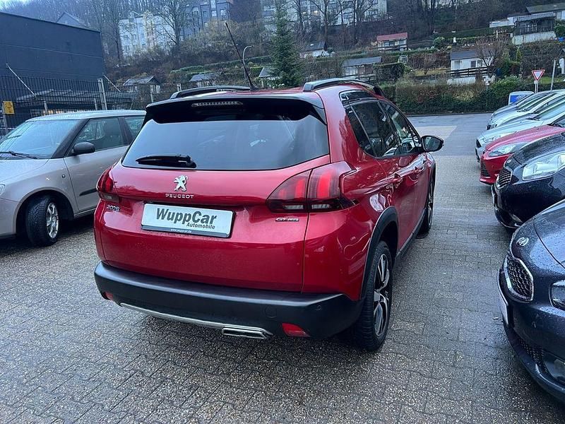 Gebraucht Peugeot 2008 GT-line 110 PS (80 kW) 2018 Rot SUV