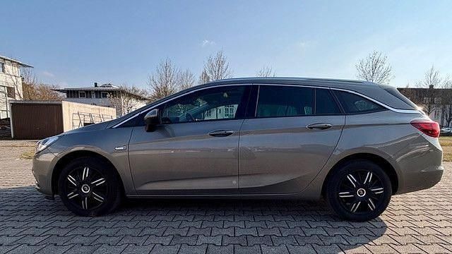 Gebraucht Opel Astra Innovation 125 PS (91 kW) 2016 Grau Kombi