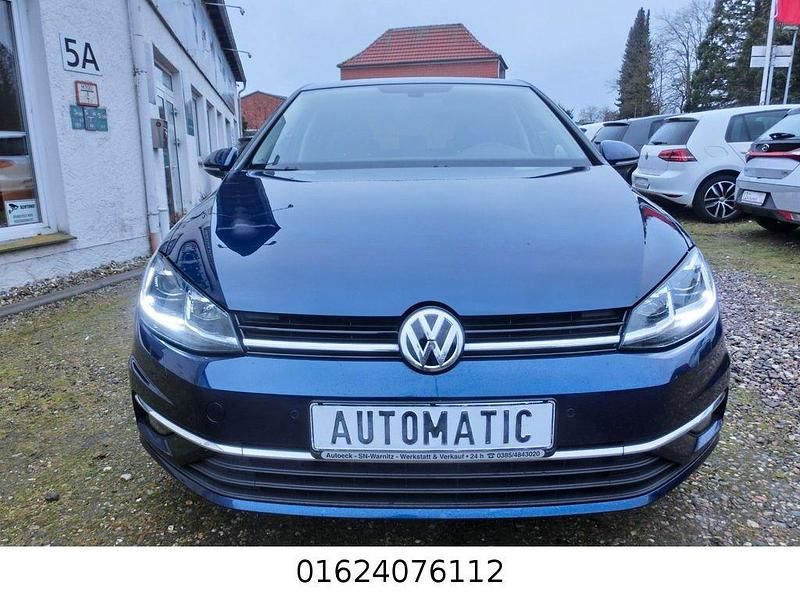 Gebraucht VW Golf 116 PS (85 kW) 2017 Blau Limousine