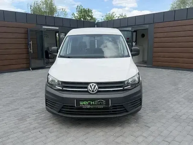 Second-hand VW Caddy 75 CP (55 kW) 2019 Alb Monovolum