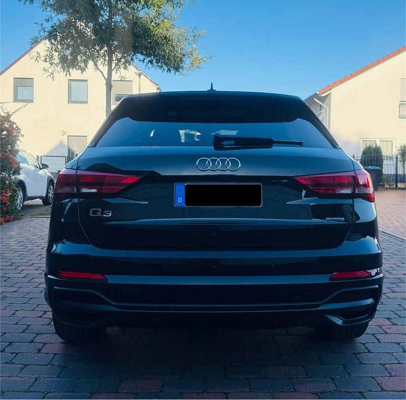 Gebraucht Audi Q3 Comfort 190 PS (139 kW) 2020 Schwarz SUV