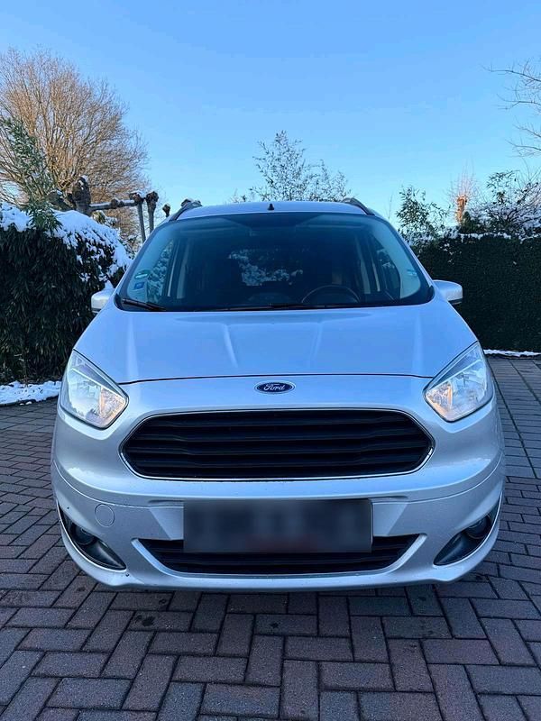 Gebraucht Ford Tourneo Courier 101 PS (74 kW) 2017 Silber Van / Kleinbus