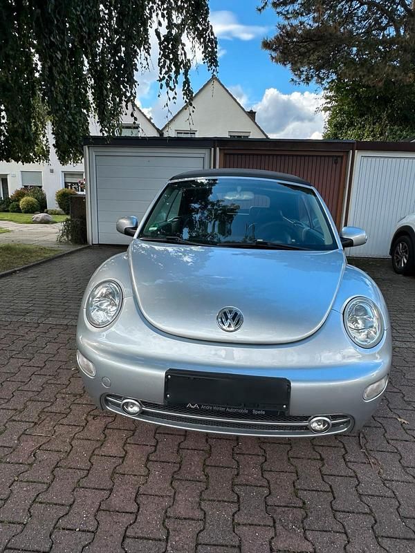 Silber Gebraucht 2003 VW Beetle Cabrio | 1.950 € (Fairer Preis) - Bild 1/4