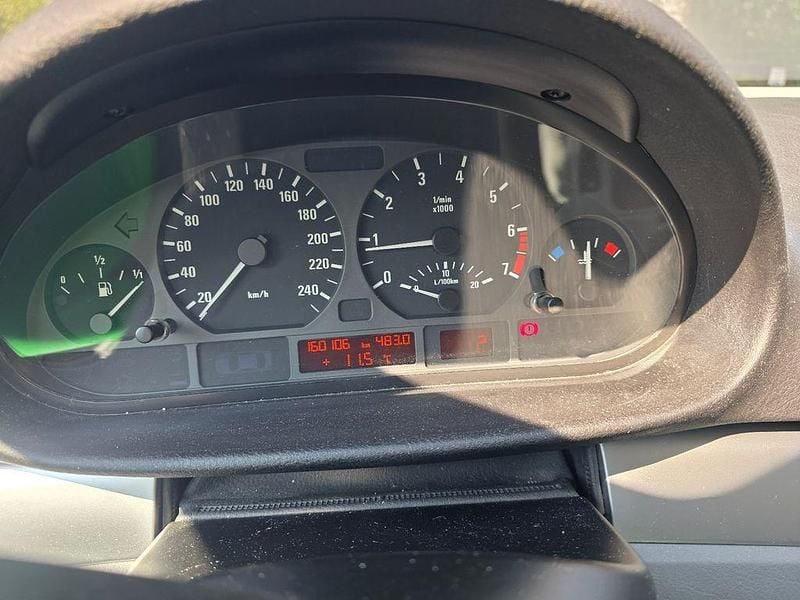 Second-hand BMW 328 193 CP (141 kW) 2000 Argintiu Break