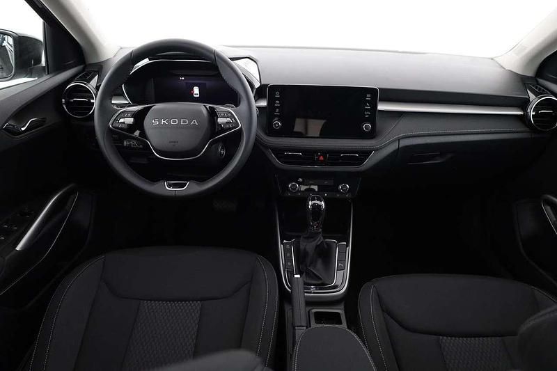 Neu Skoda Fabia Selection 116 PS (85 kW) 2025 Black magic perleffekt Limousine