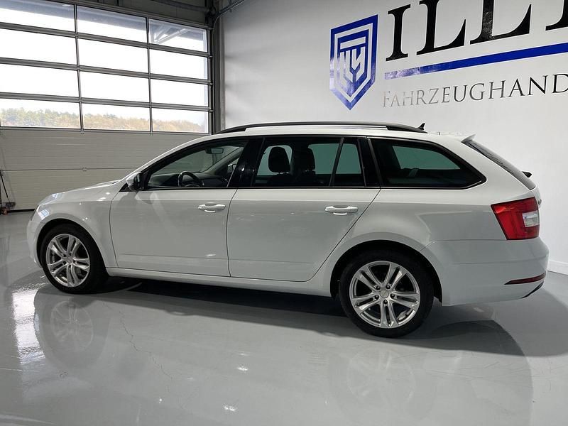 Gebraucht Skoda Octavia Ambition 150 PS (110 kW) 2017 Weiß Kombi