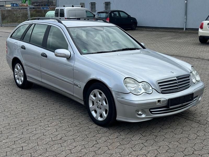 Silber Gebraucht 2005 Mercedes C180 Kombi | 3.450 € (Fairer Preis) - Bild 1/4