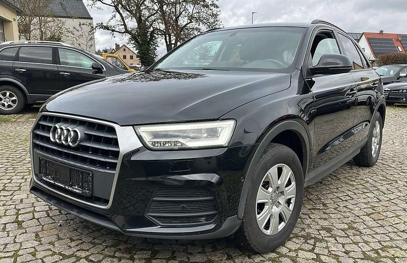 Schwarz Gebraucht 2018 Audi Q3 Basis SUV | 15.200 € (Teuer) - Bild 1/4