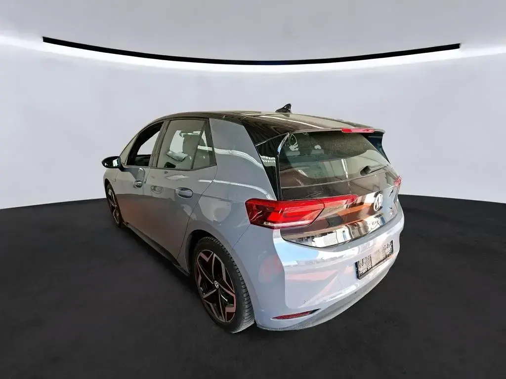 Gebraucht VW ID.3 Pro Performance 150 kW (204 PS) 2023 Mondsteingrau Kleinwagen