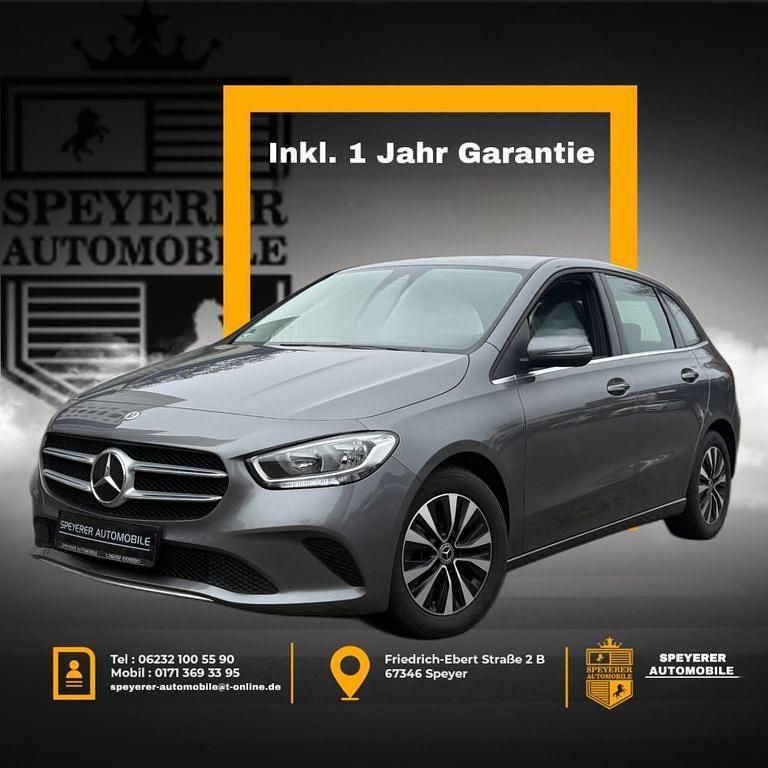 Gebraucht Mercedes B180 116 PS (85 kW) 2020 Mountaingrau Van / Kleinbus