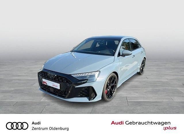 Kemoragrau metallic Gebraucht 2025 Audi RS3 Sportback Ambiente Kleinwagen | 76.999 € (Teuer) - Bild 1/4