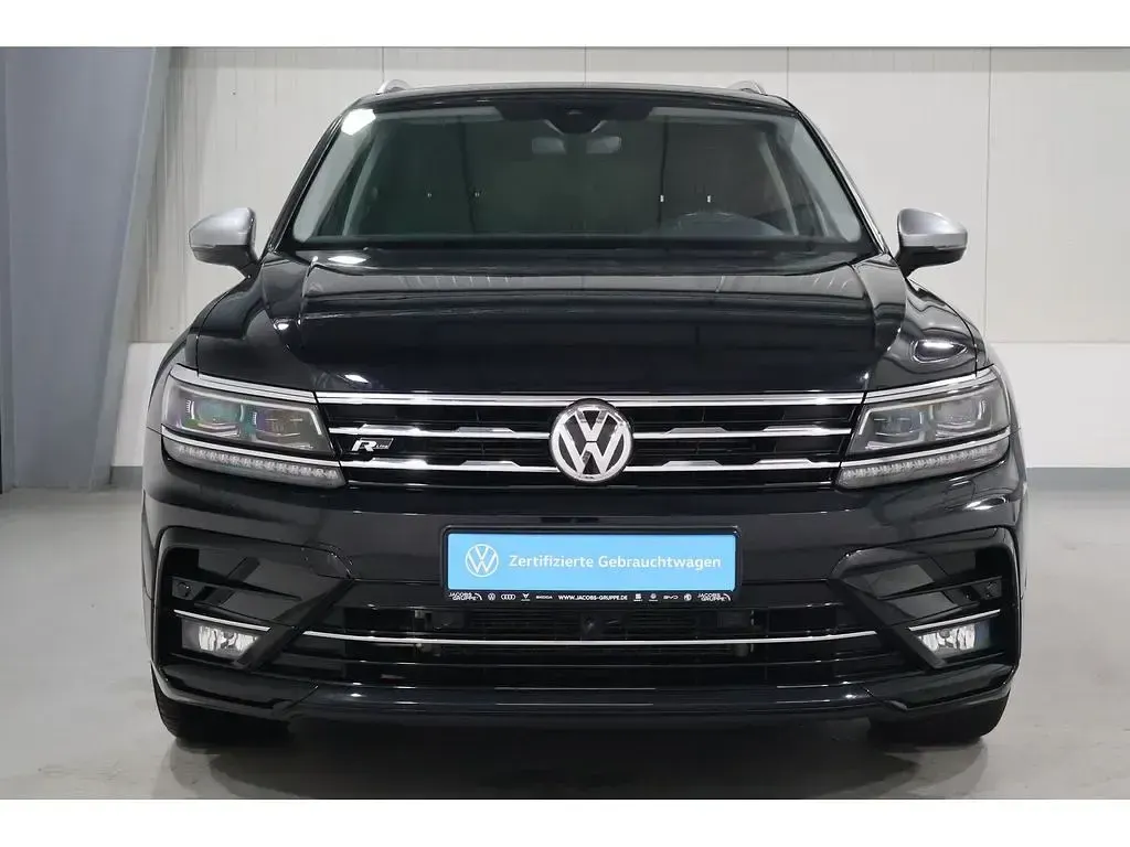 Gebraucht VW Tiguan Allspace Highline 245 PS (180 kW) 2022 Schwarz SUV