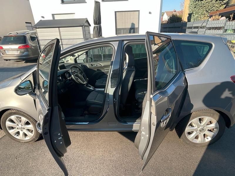 Gebraucht Opel Meriva 140 PS (102 kW) 2017 Grau Van / Kleinbus