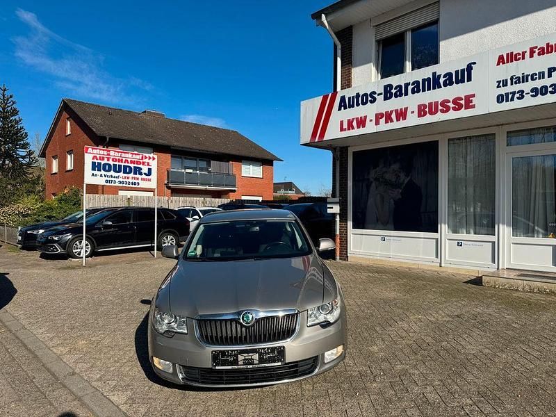 Gebraucht Skoda Superb Ambition 105 PS (77 kW) 2013 Beige Limousine