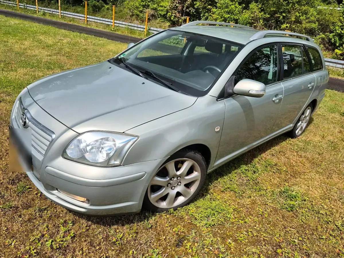 Gebraucht Toyota Avensis T2 147 PS (108 kW) 2007 Kombi