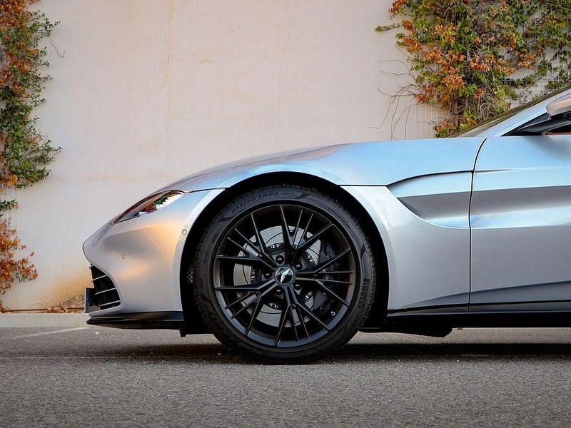 Gebraucht Aston Martin V8 Vantage 510 PS (375 kW) 2021 Silber Cabrio