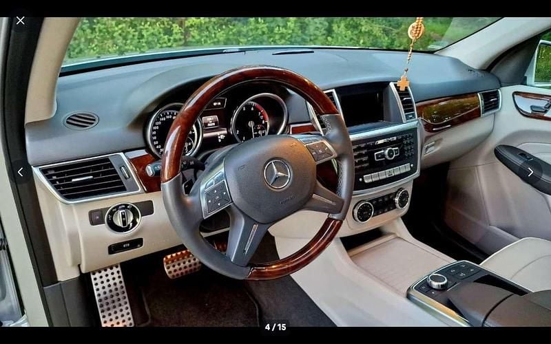 Gebraucht Mercedes ML350 Sport 306 PS (225 kW) 2012 Silber SUV