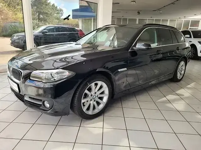 Second-hand BMW 520 Performance 184 CP (135 kW) 2013 Negru Berlinǎ