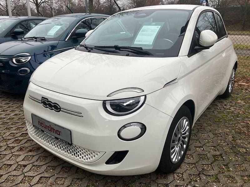 Gebraucht Fiat 500e 86 kW (118 PS) 2023 Weiß