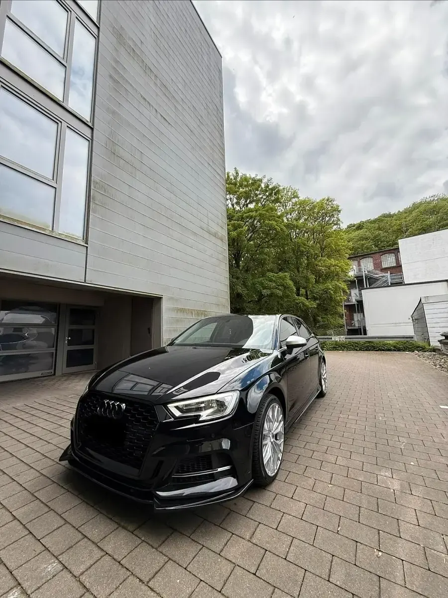 Gebraucht Audi A3 Sportback 116 PS (85 kW) 2017 Schwarz Kleinwagen