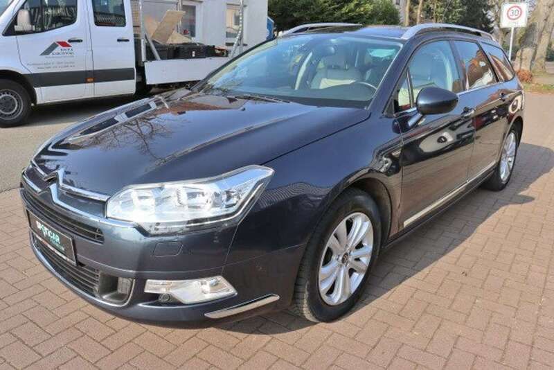 Bourrasque blau Gebraucht 2015 Citroën C5 Exclusive Kombi | 9.980 € (Fairer Preis) - Bild 1/4