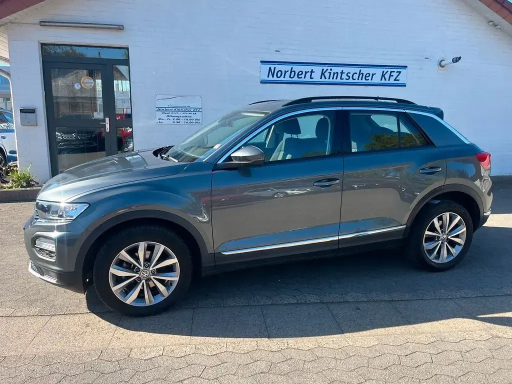Gebraucht VW T-Roc Style 116 PS (85 kW) 2018 Grau SUV
