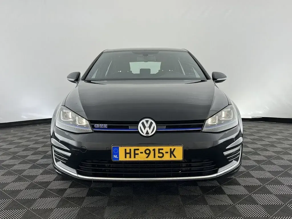 Gebraucht VW Golf VII GTE 116 PS (85 kW) 2015 Schwarz Limousine