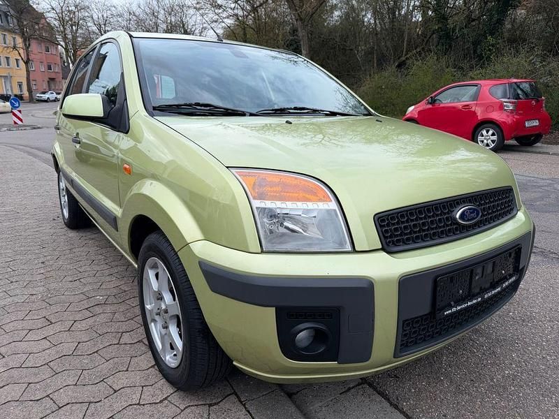 Gebraucht Ford Fusion 80 PS (58 kW) 2007 Gelb Kleinwagen