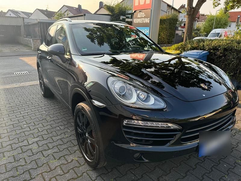 Second-hand Porsche Cayenne 245 CP (180 kW) 2013 Negru SUV
