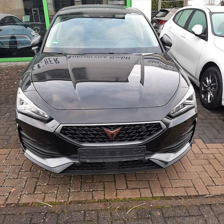 Schwarz Gebraucht 2024 Cupra Leon Limousine | 26.500 € (Guter Preis) - Bild 1/4