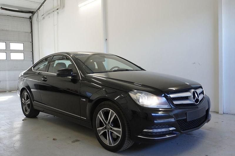 Gebraucht Mercedes C350 306 PS (225 kW) 2012 Schwarz Coupé